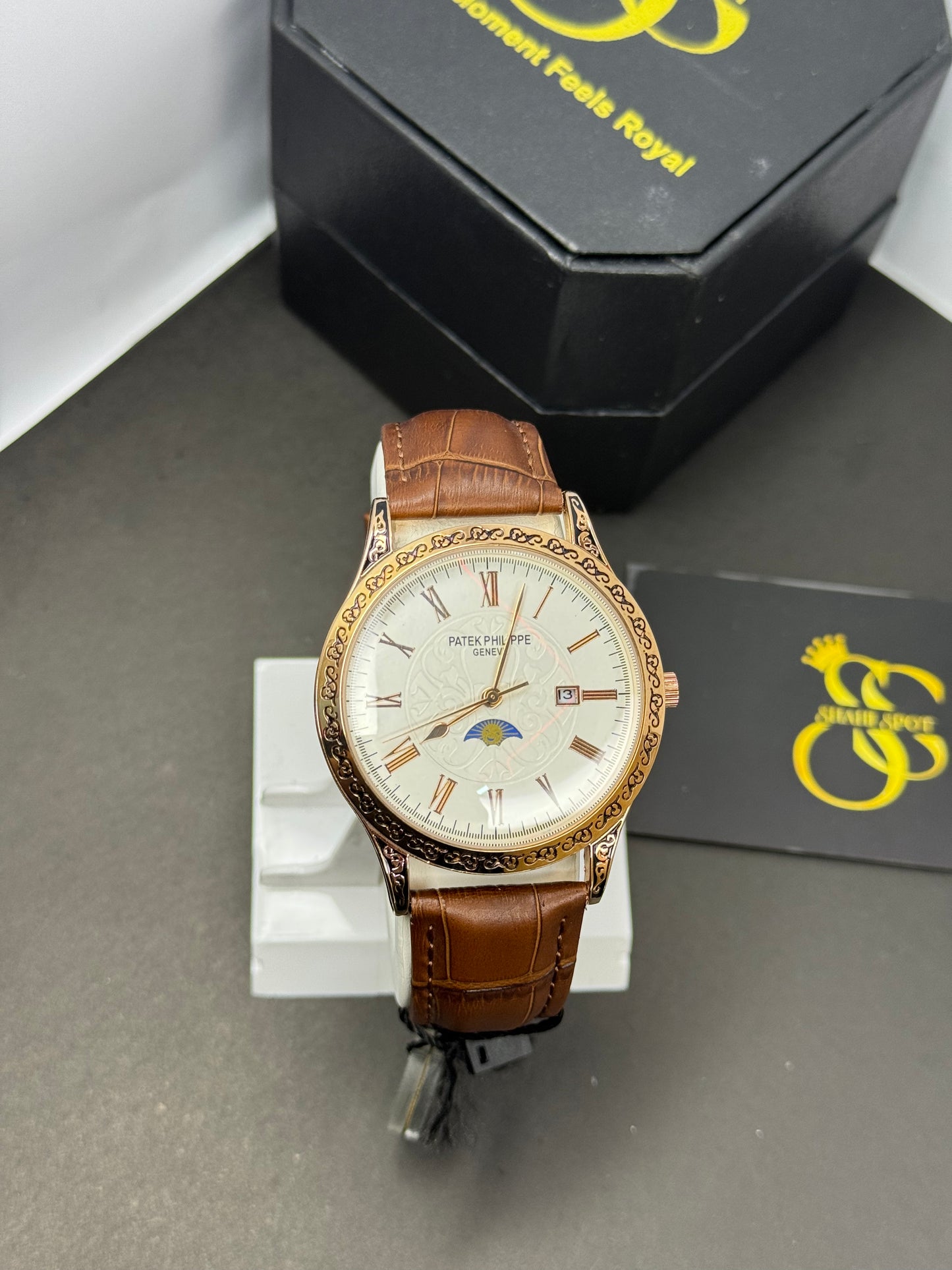 PP Premium Day/Night  Watch