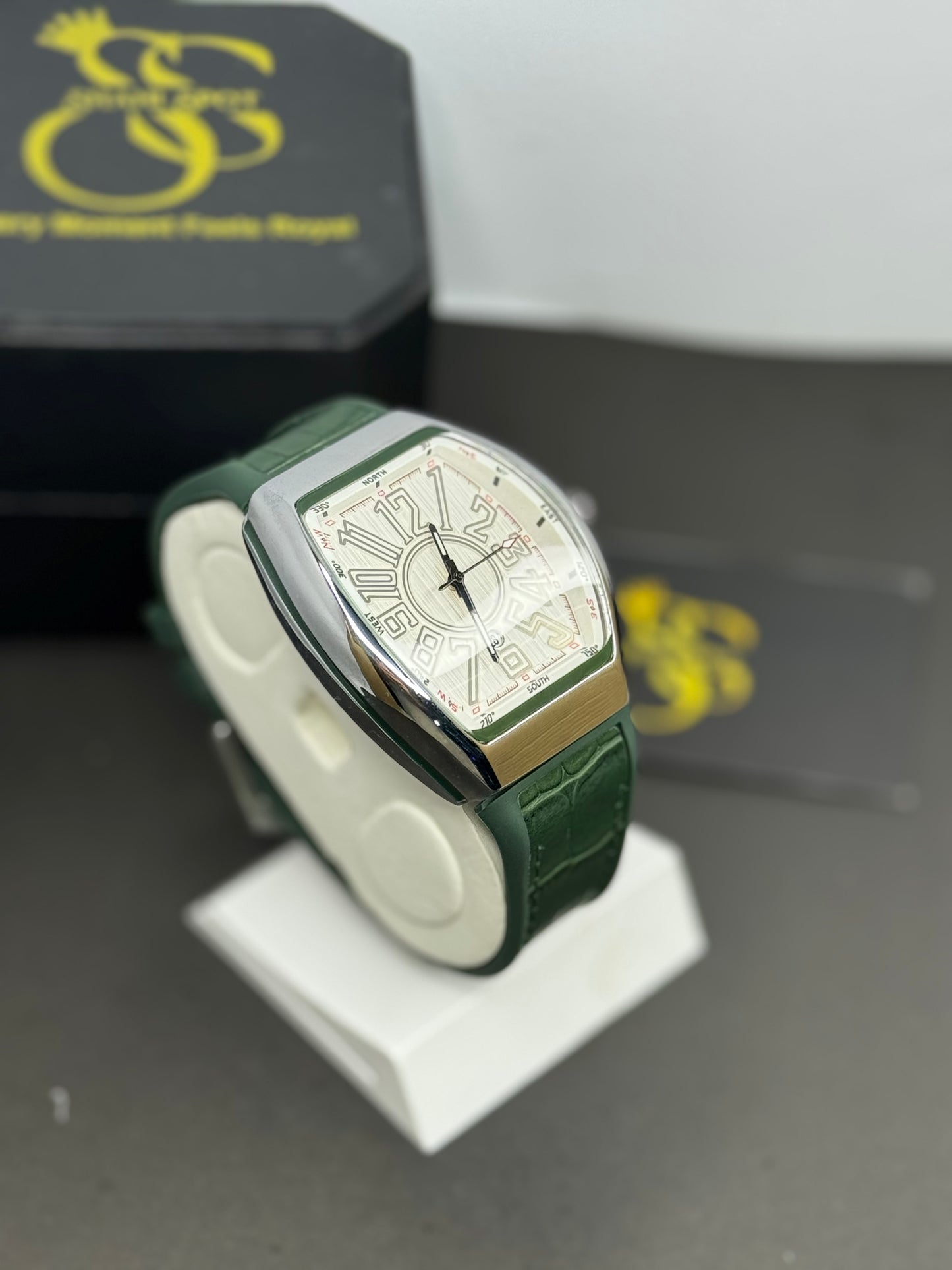 Franck Muller Premium Watch