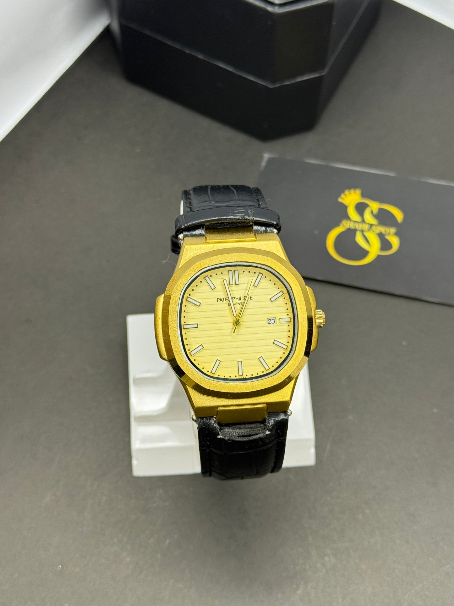 Patek Philippe Nautilus-style watch