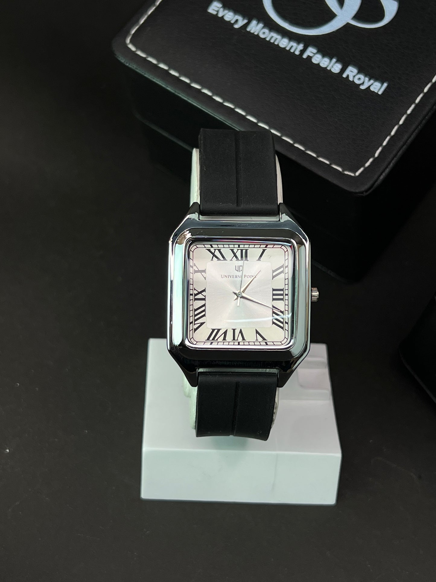 Universal Point Tank Watch