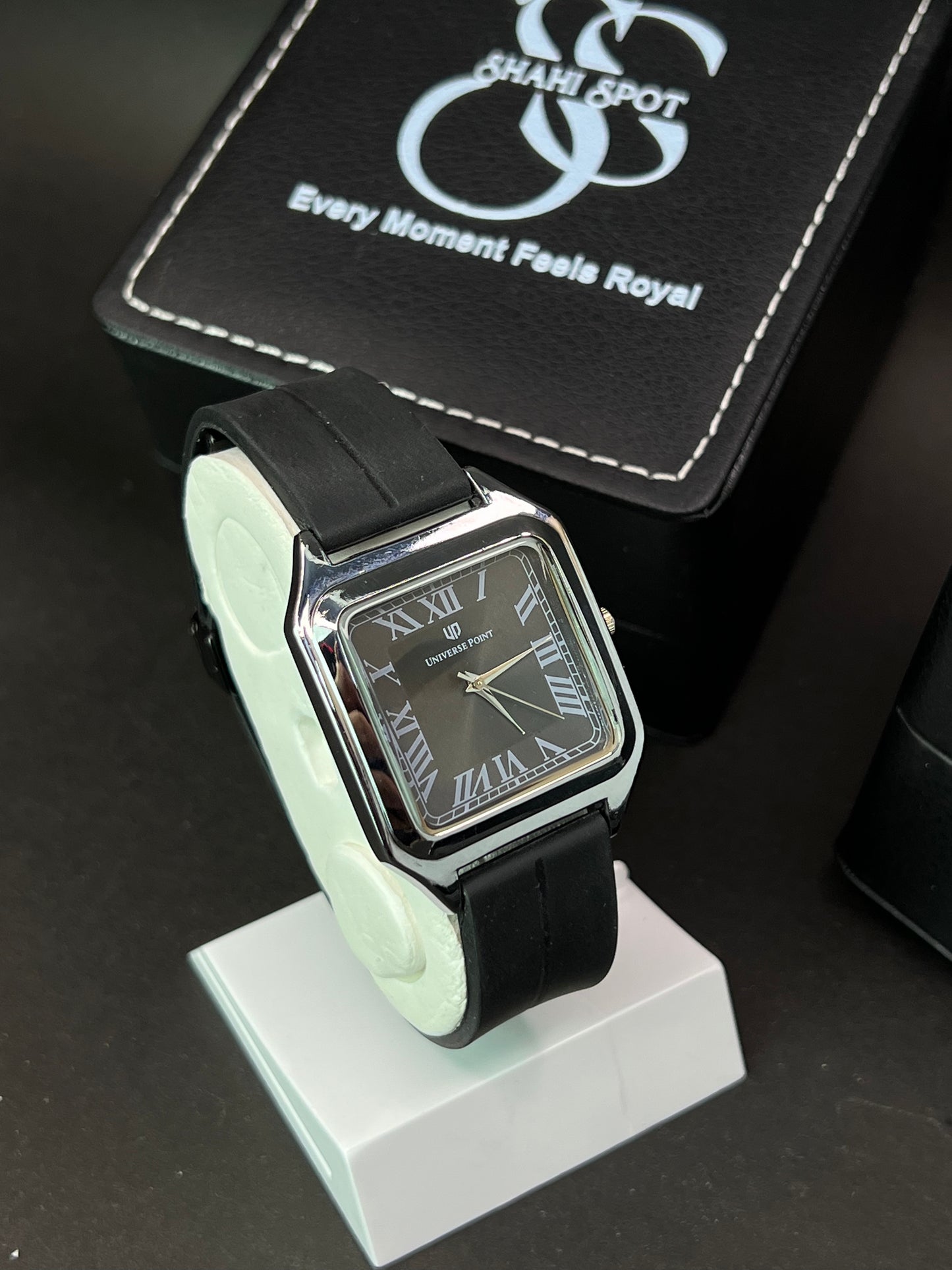 Universal Point Tank Watch